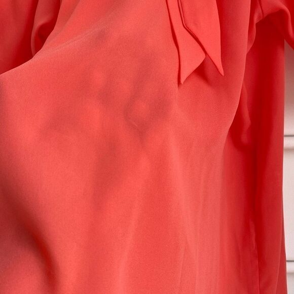 Cynthia Rowley Pleated Short Sleeve Chiffon Tie Neck Dressy Blouse Coral Large - Picture 8 of 12